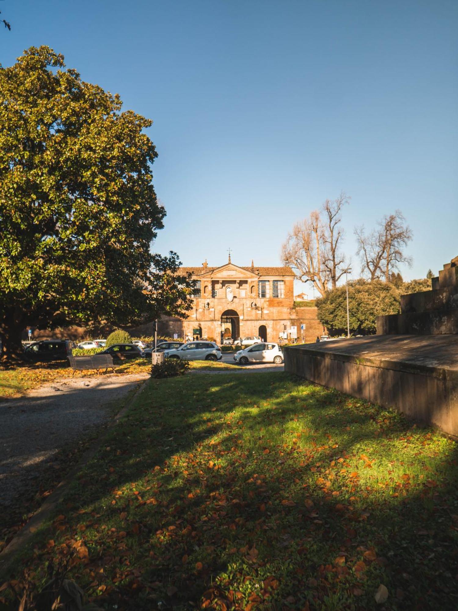 Belvedere Luxury Apartment, View On The Lucca Walls Luaran gambar